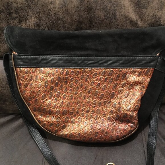 Lucas Lia Leather Handbag, Angel Logo - Crossbody Purse  PRS1 - Picture 3 of 12